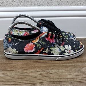 Vans floral print sneakers size 9